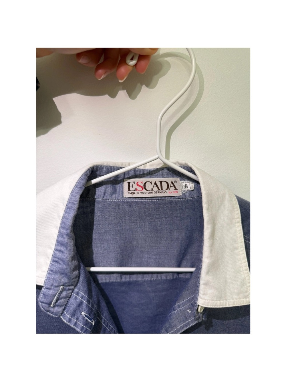 escada chambray button up - Picture 2 of 5